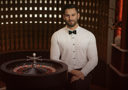 ROULETTE CHARLIE featuring virtual dealer with RTP and max multiplier statistics displayed in virtual casino games for live roulette South Africa.